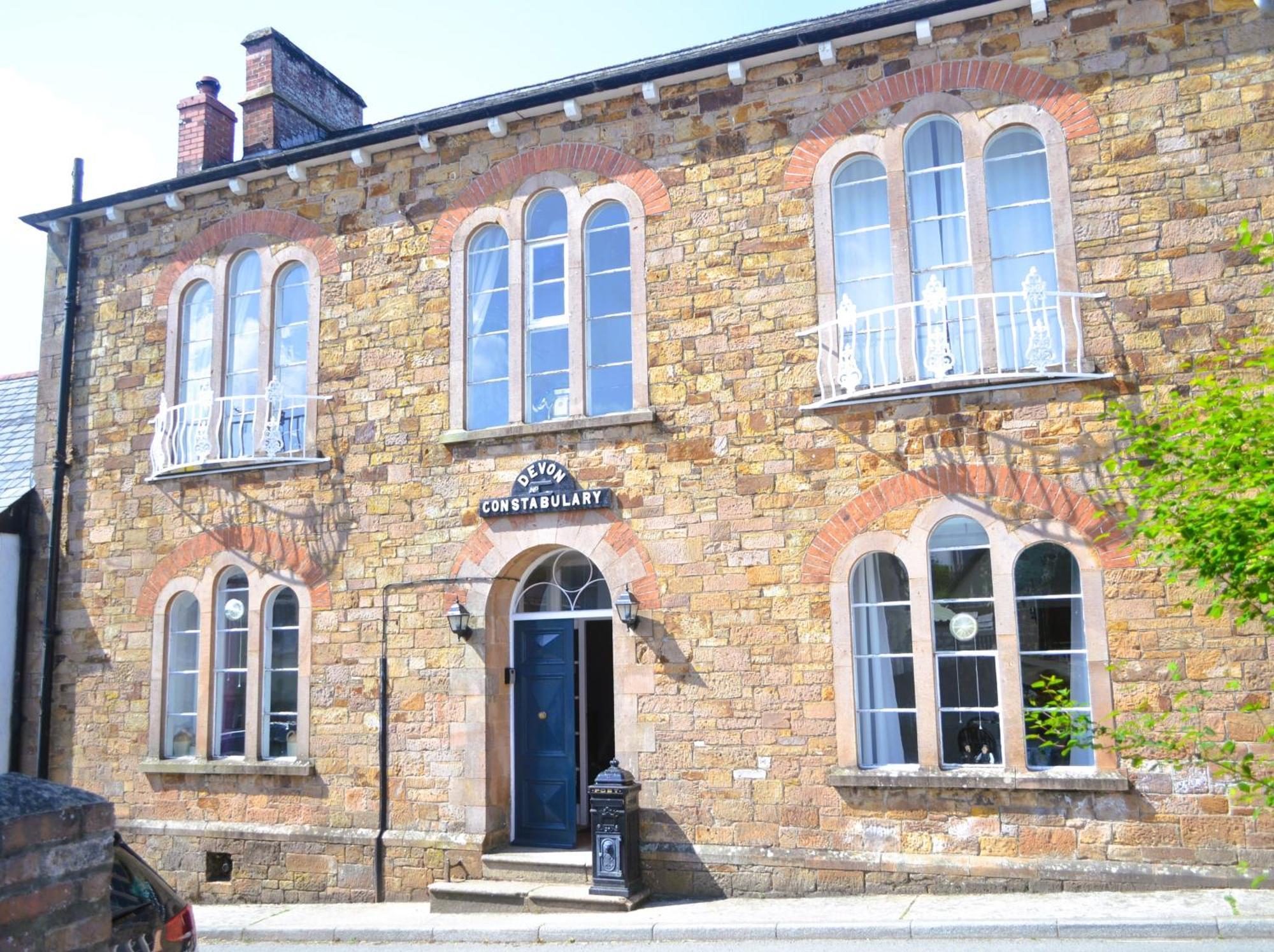 Villa The Old Police Station Hatherleigh Exterior foto